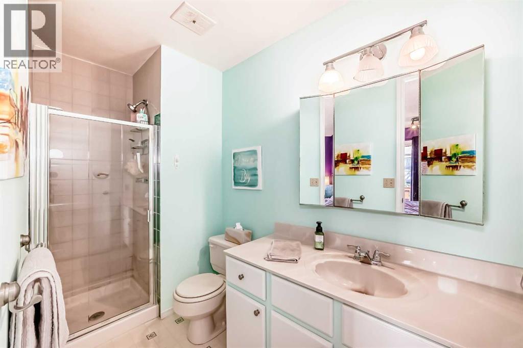 Single Family House 3 Level for Sale in  Deer Run Close SE Deer Run Calgary 