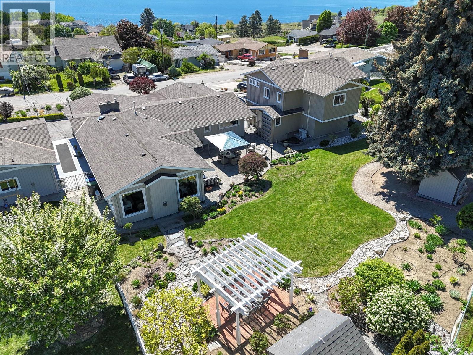  2150 Witt Road, West Kelowna