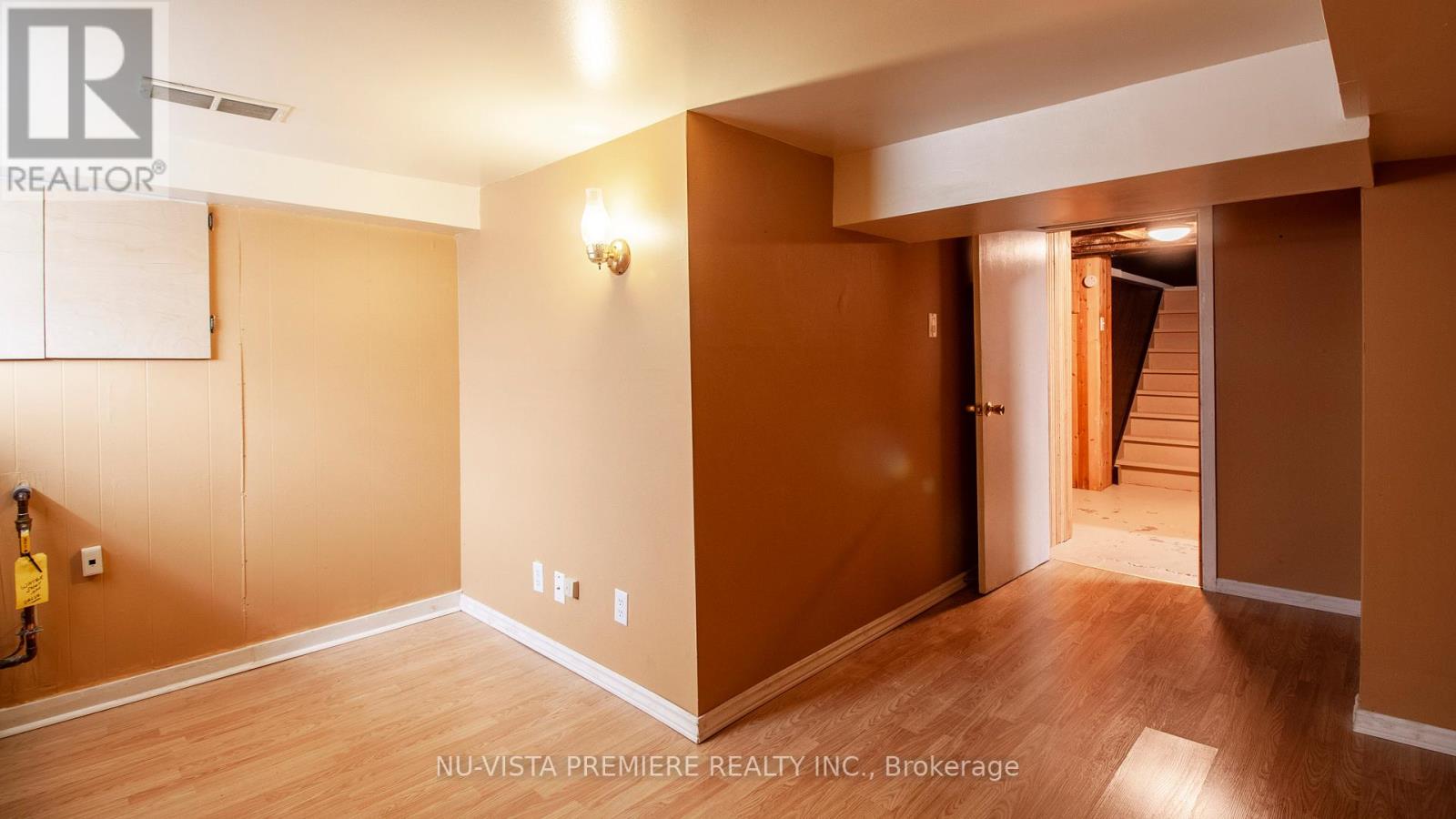 Photo 10 of 13 Empress Avenue, London North ON