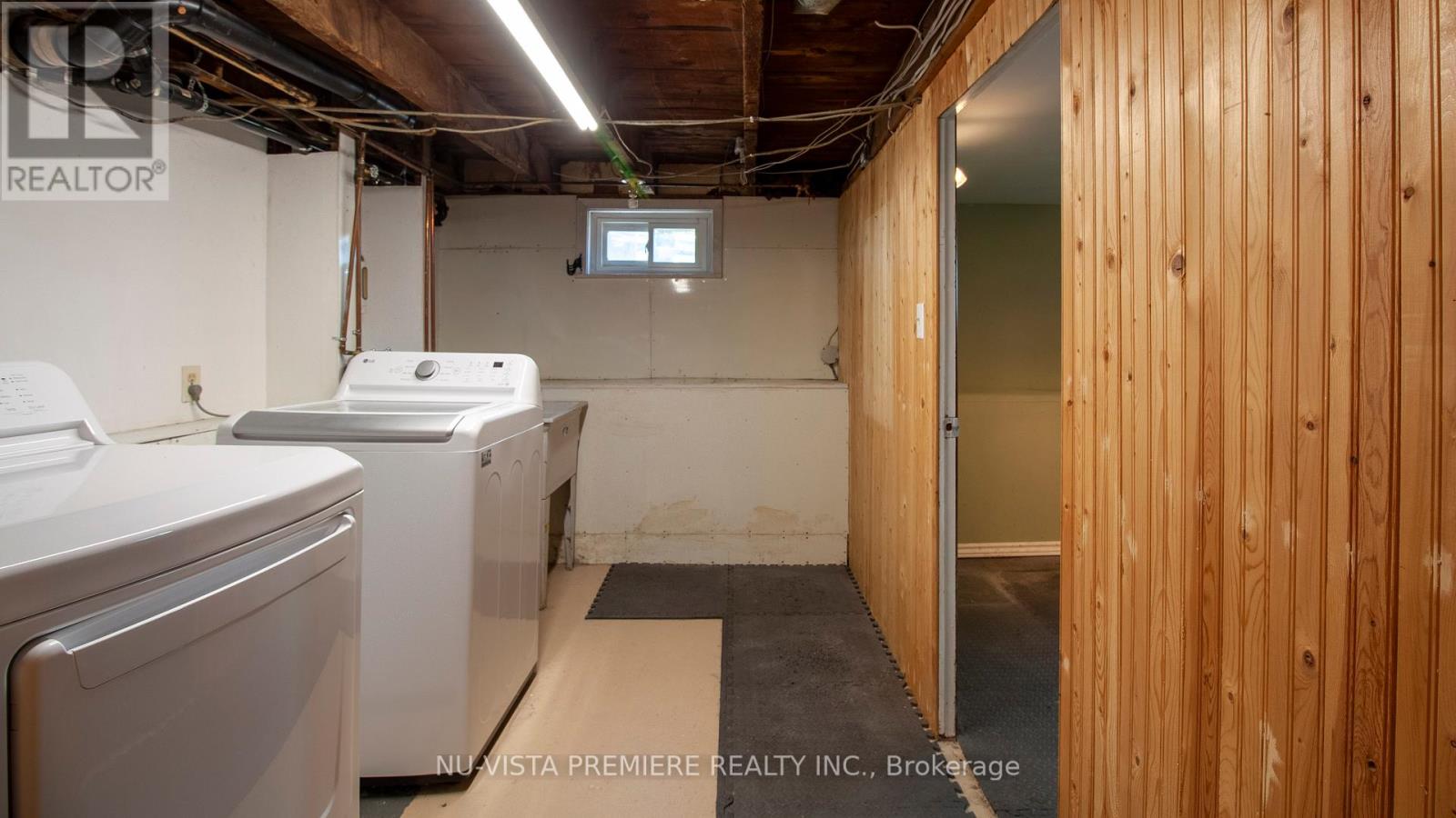 Photo 11 of 13 Empress Avenue, London North ON