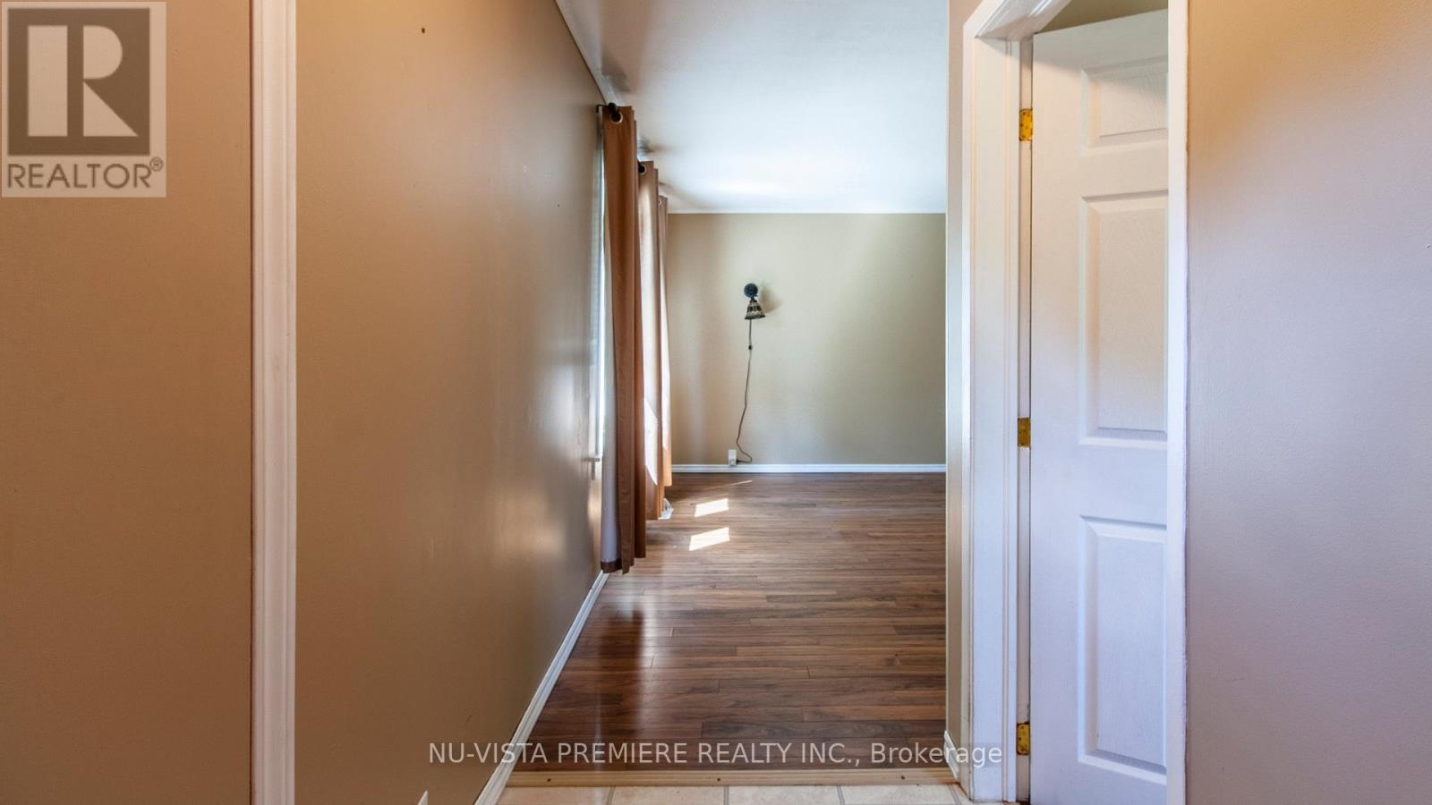 Photo 29 of 13 Empress Avenue, London North ON