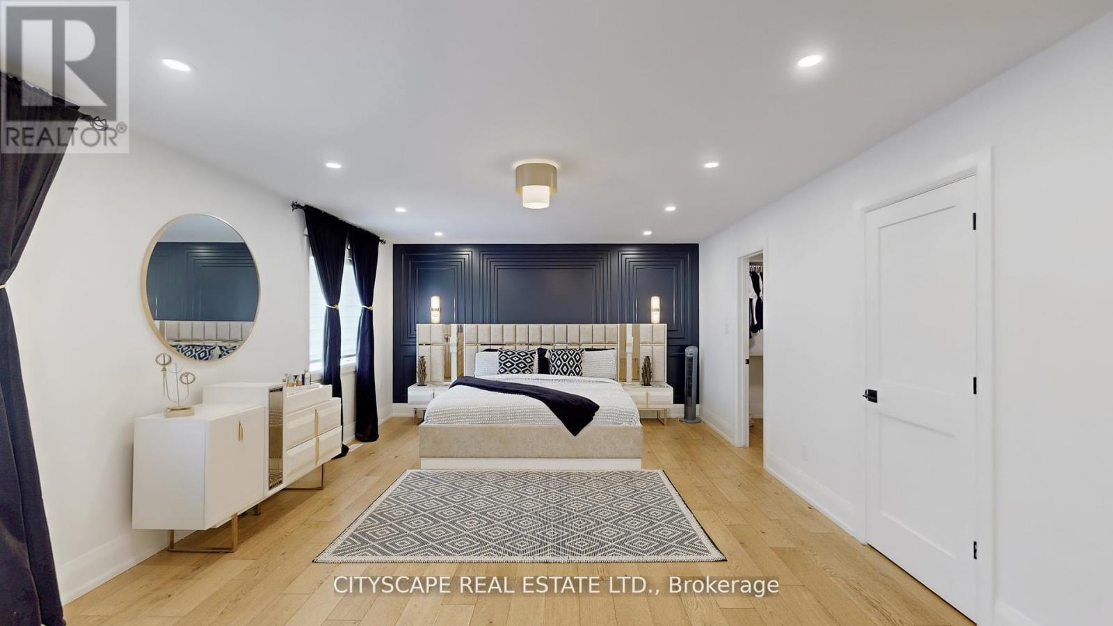Photo 7 of 5966 River Grove Avenue W, Mississauga ON