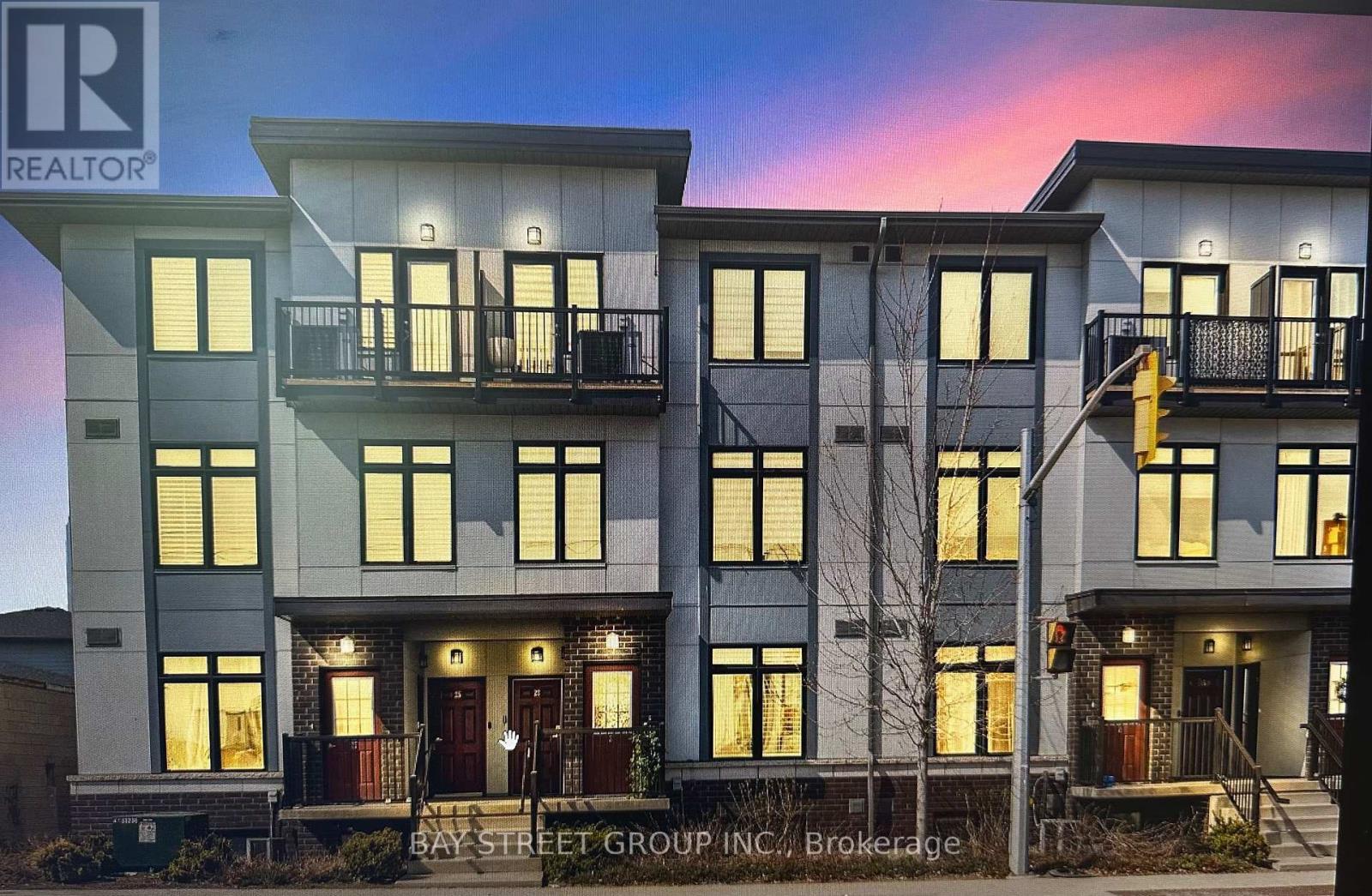 Photo 1 of 13 630 Rogers Road N, Toronto ON