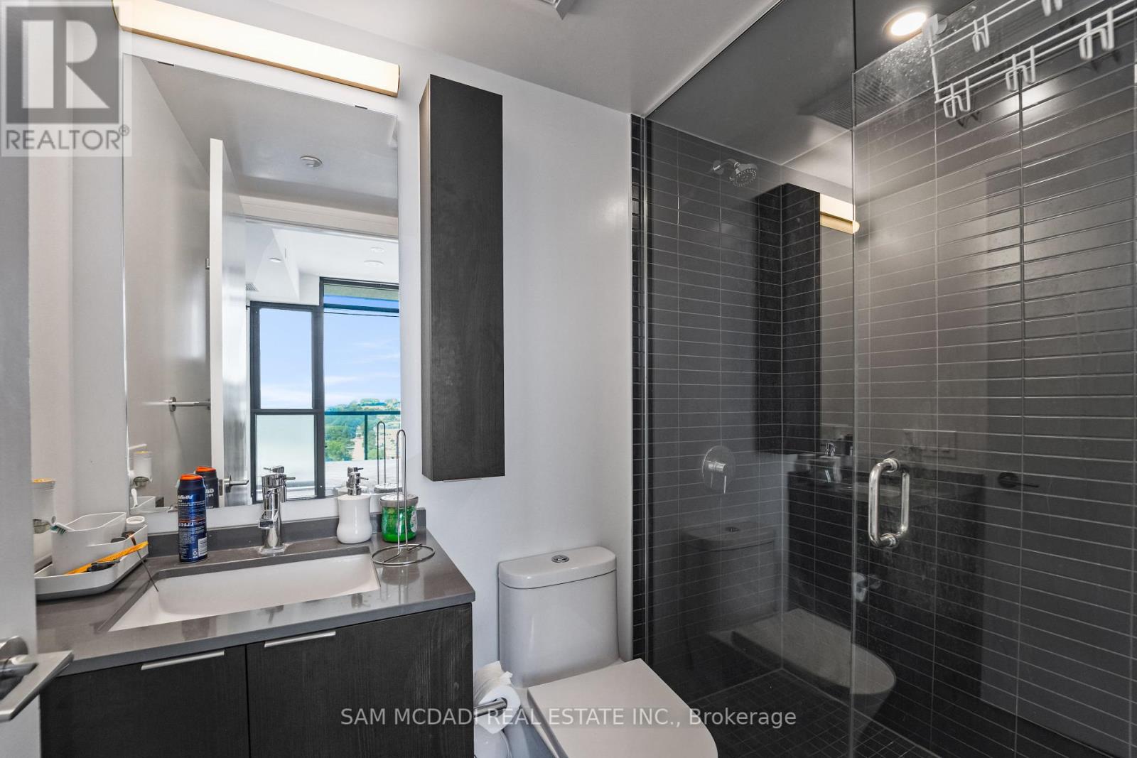 Photo 14 of 1513 86 Dundas Street E, Mississauga ON