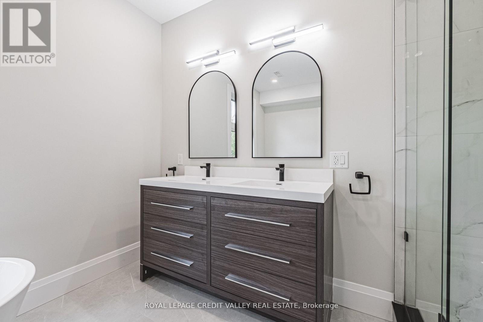 Photo 26 of 18 Bellman Avenue, Toronto ON