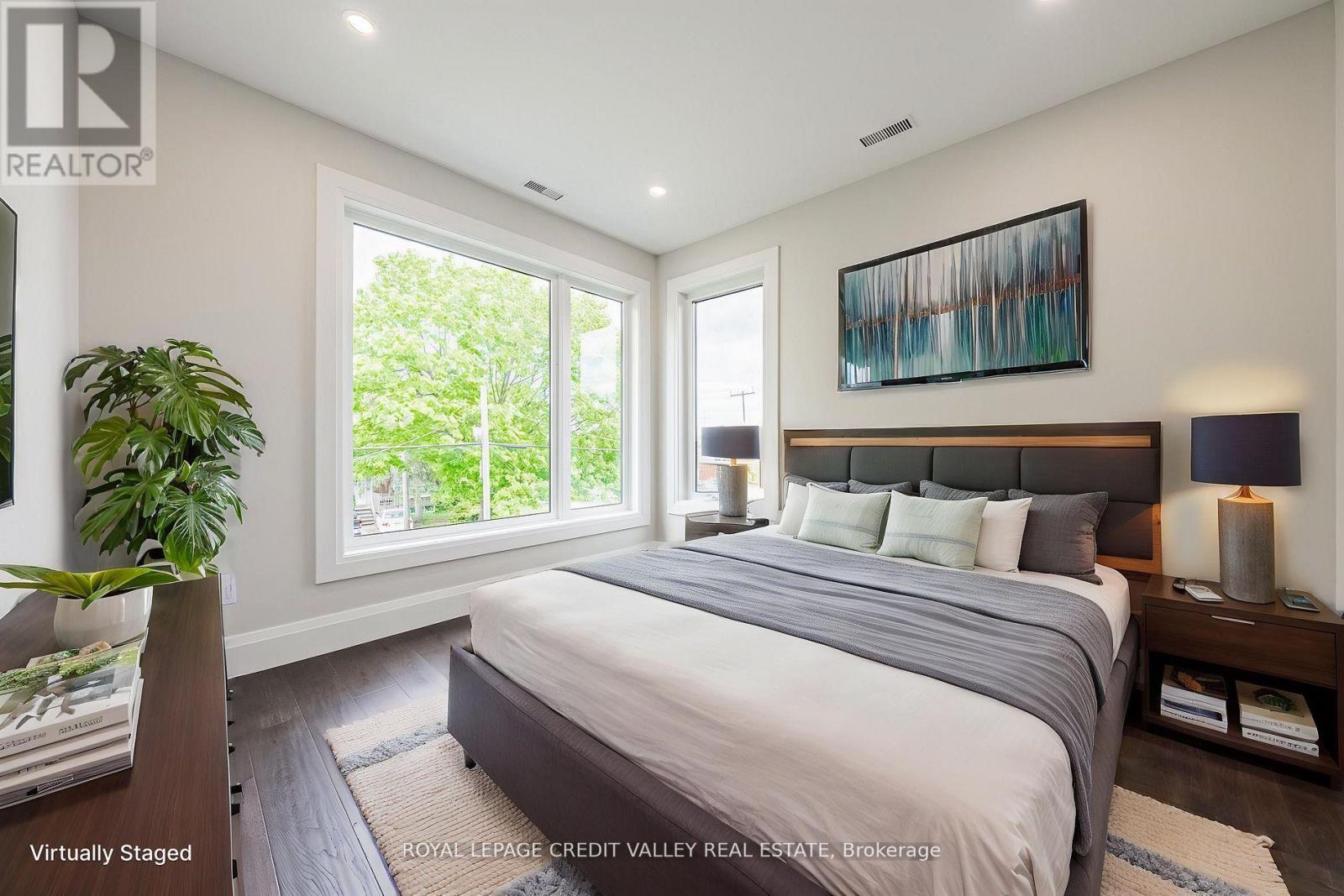 Photo 35 of 18 Bellman Avenue, Toronto ON