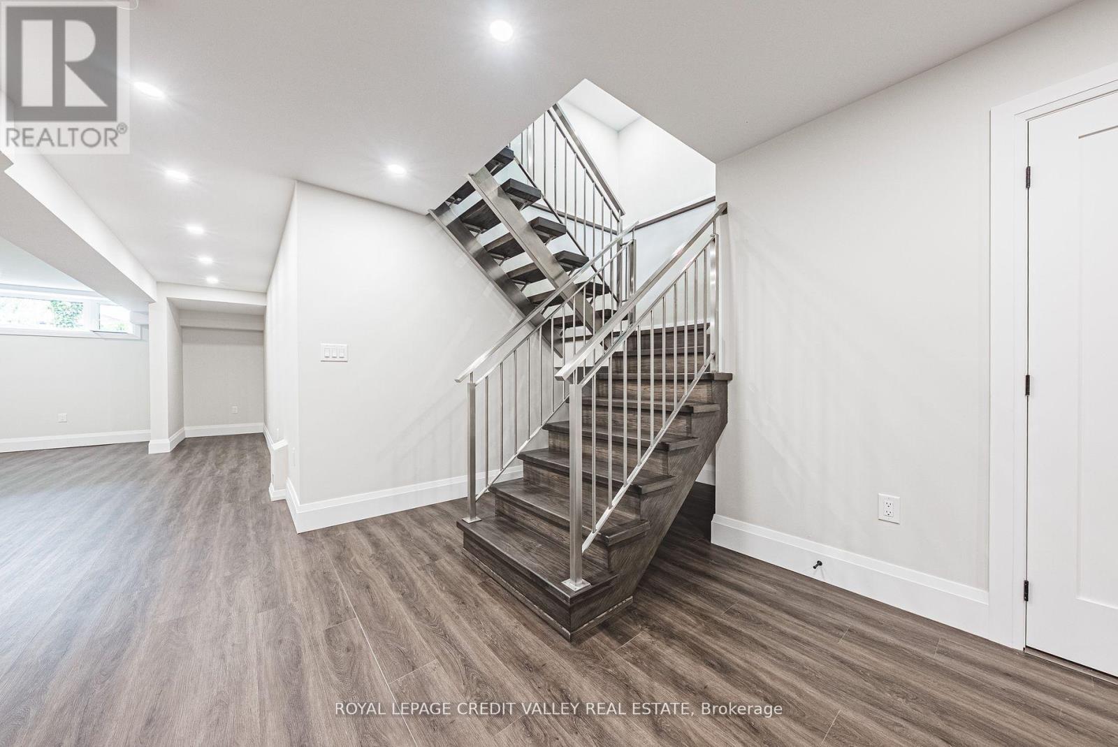 Photo 38 of 18 Bellman Avenue, Toronto ON