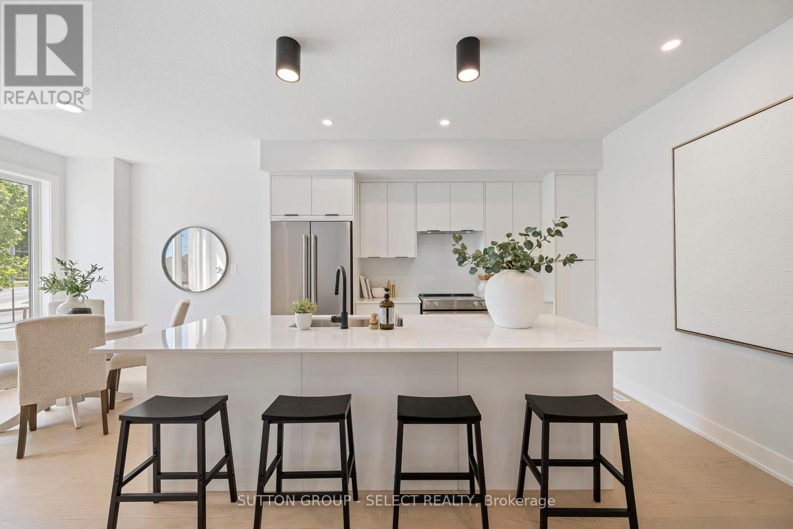 Photo 13 of 30 1175 Riverbend Road, London South ON