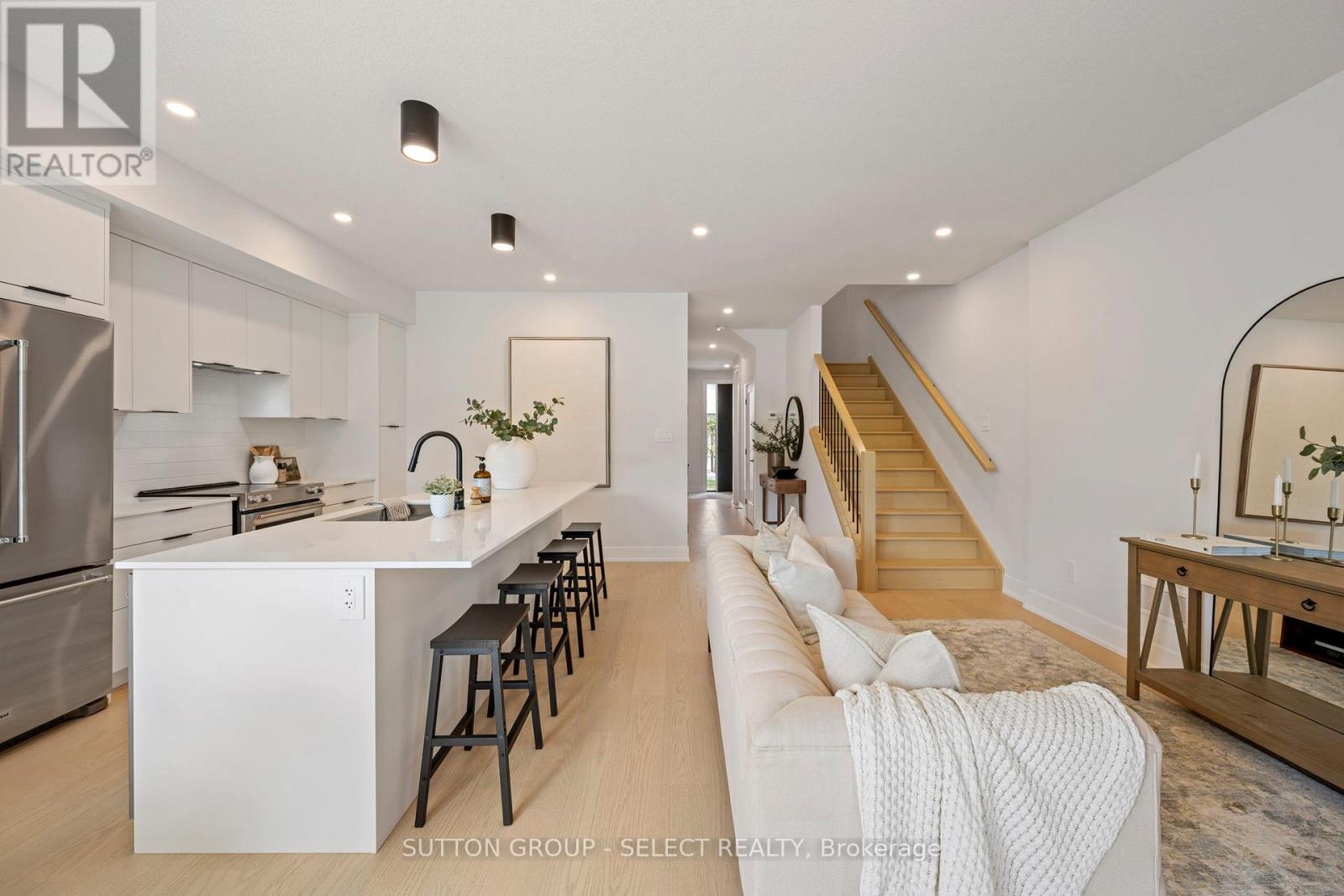 Photo 17 of 30 1175 Riverbend Road, London South ON