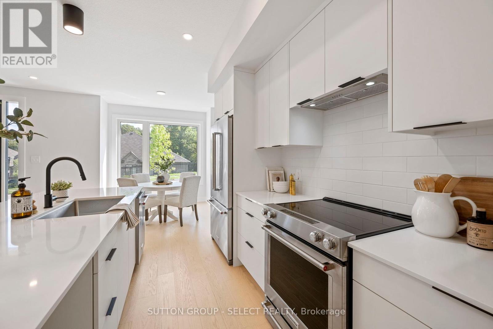 Photo 9 of 30 1175 Riverbend Road, London South ON