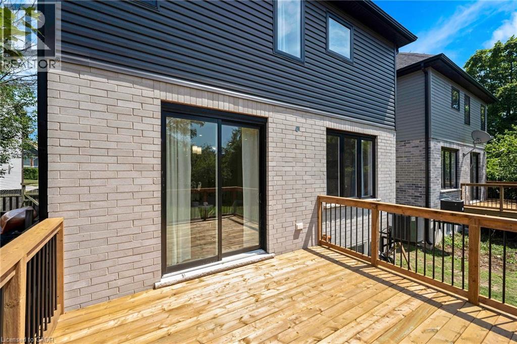 Photo 45 of 46 Lowell Street N, Cambridge ON