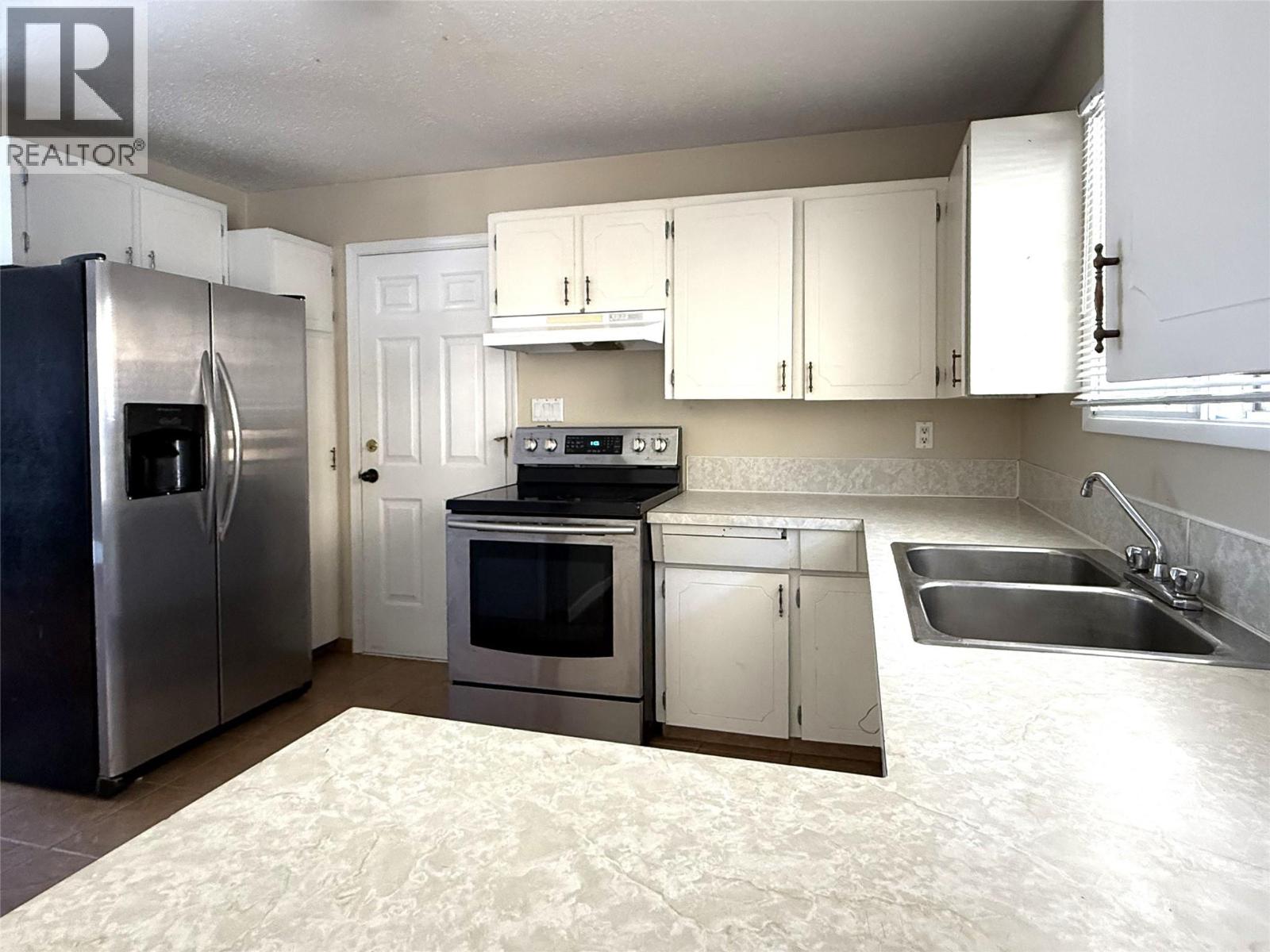 Photo 5 of 5400 Ronde Lane, Kamloops BC