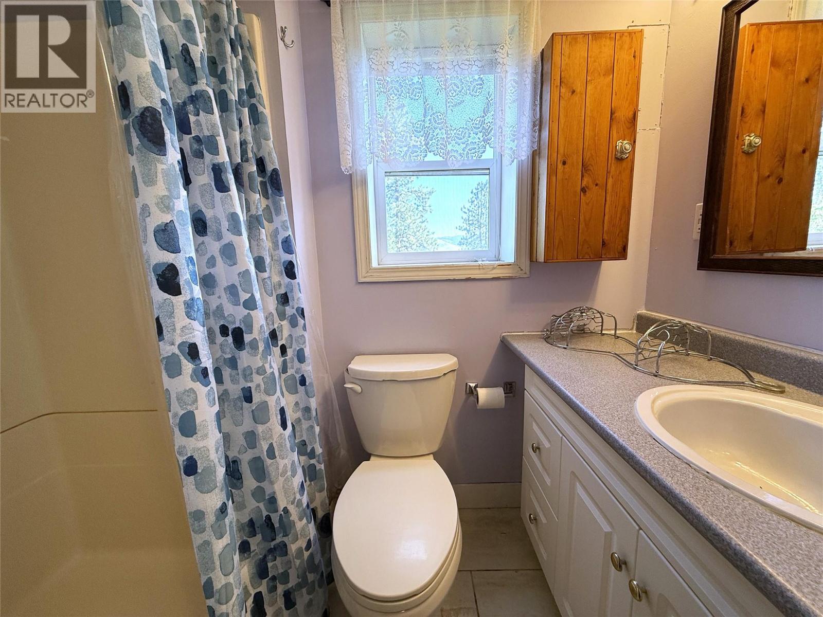 Photo 8 of 5400 Ronde Lane, Kamloops BC