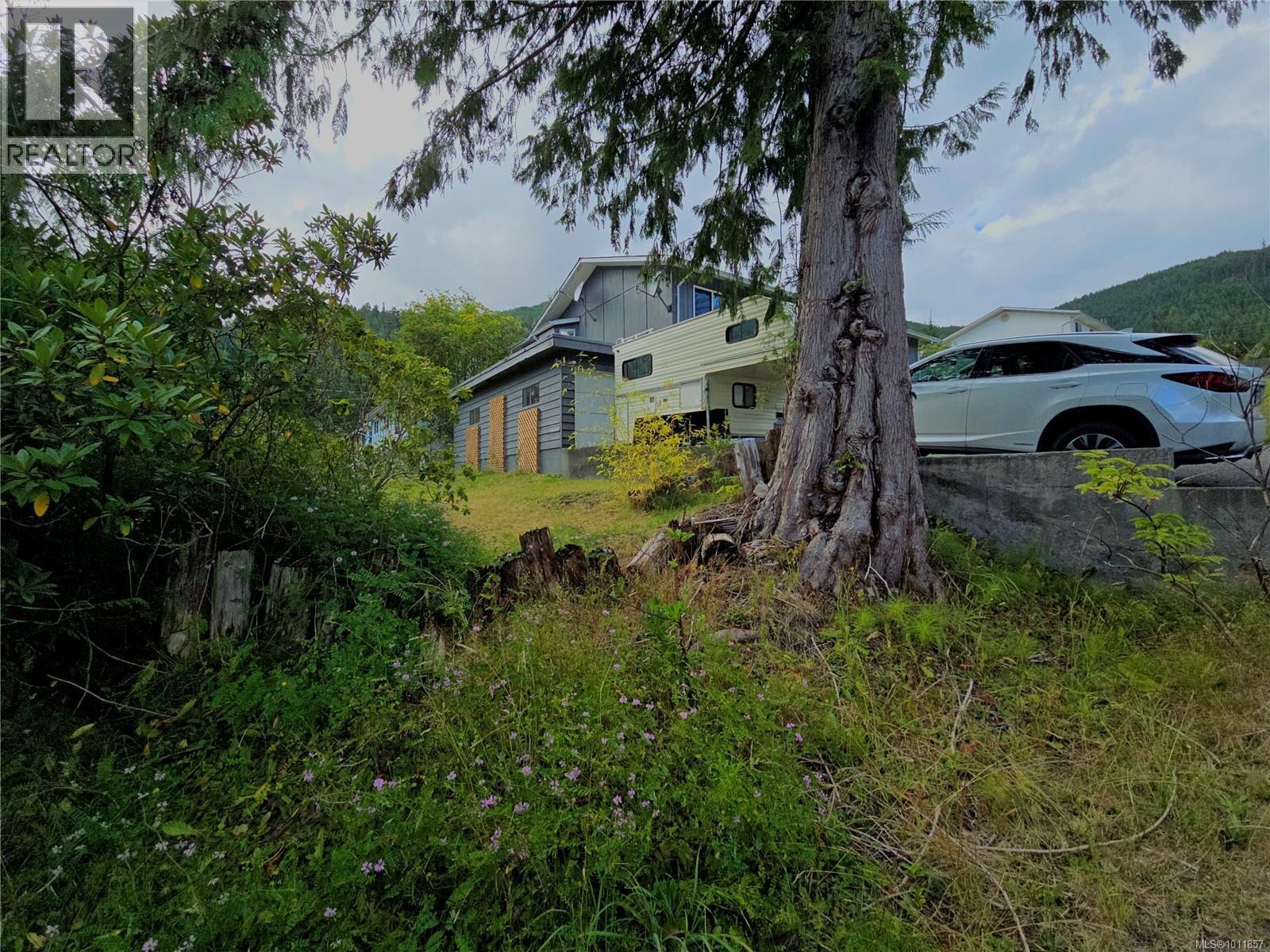 Photo 40 of 170 Seaview St, Sayward BC
