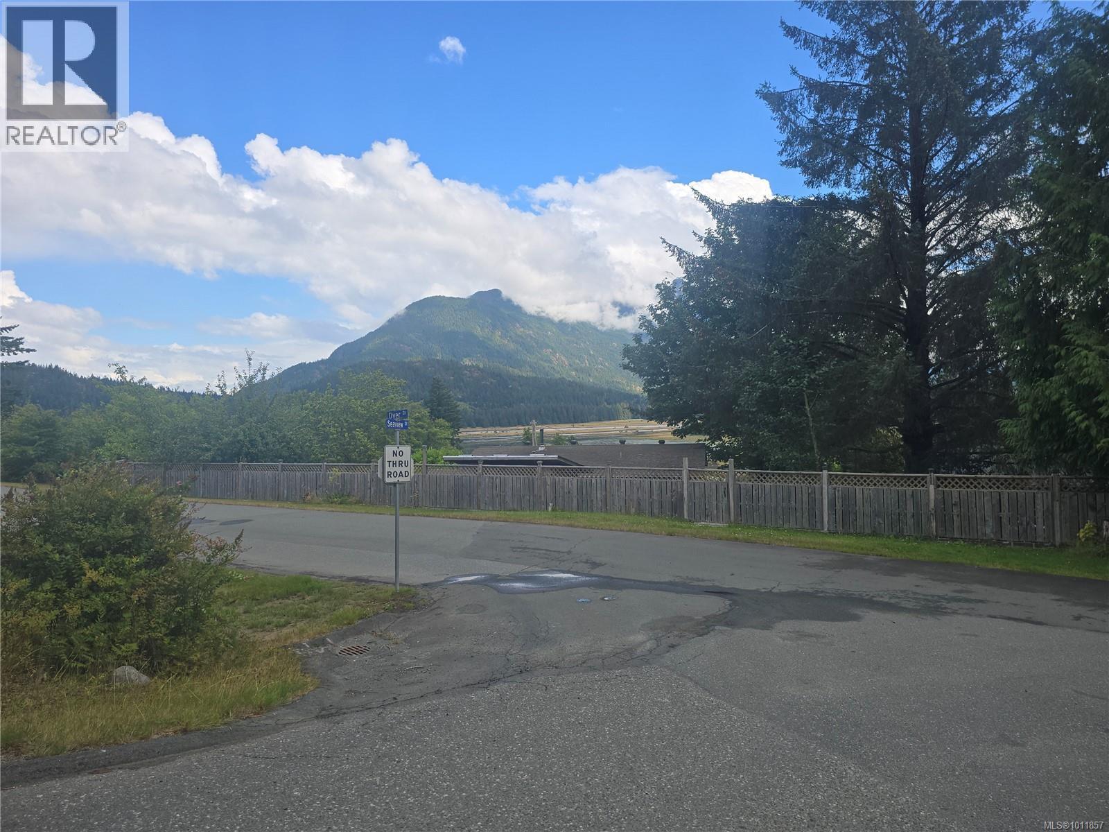 Photo 50 of 170 Seaview St, Sayward BC