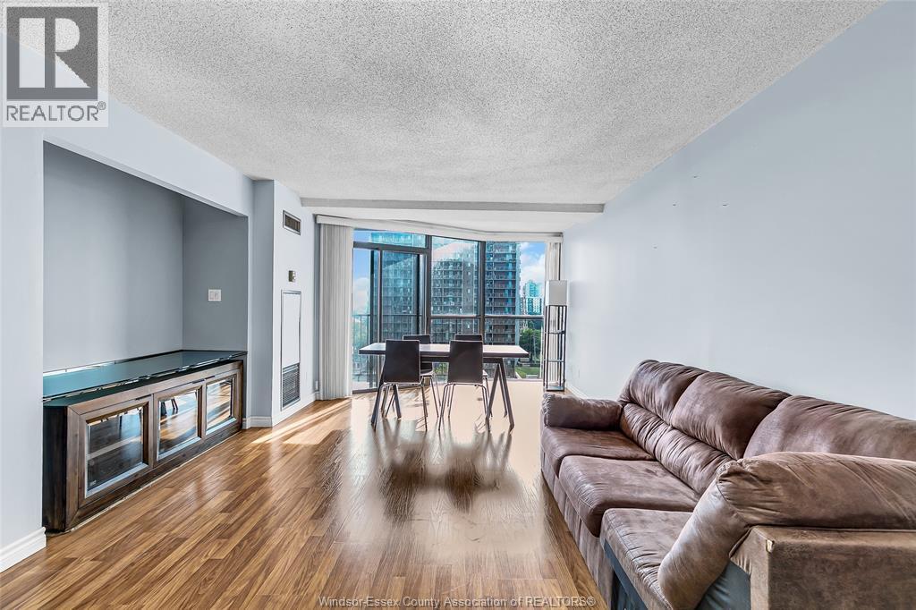 Photo 10 of 515 Riverside Drive West Unit 806, Windsor ON