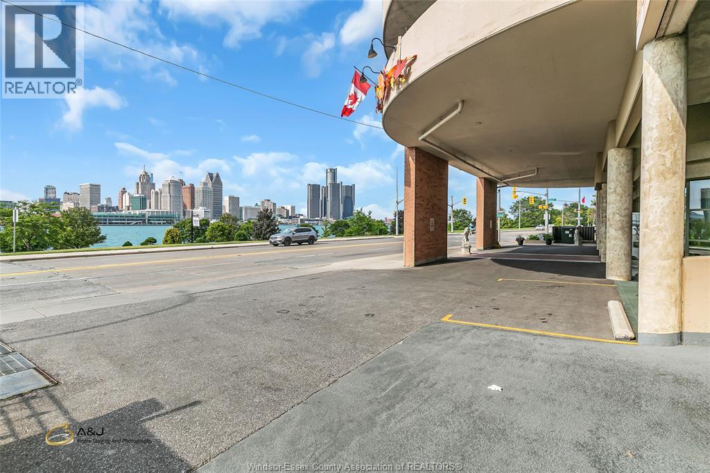 Photo 28 of 515 Riverside Drive West Unit 806, Windsor ON