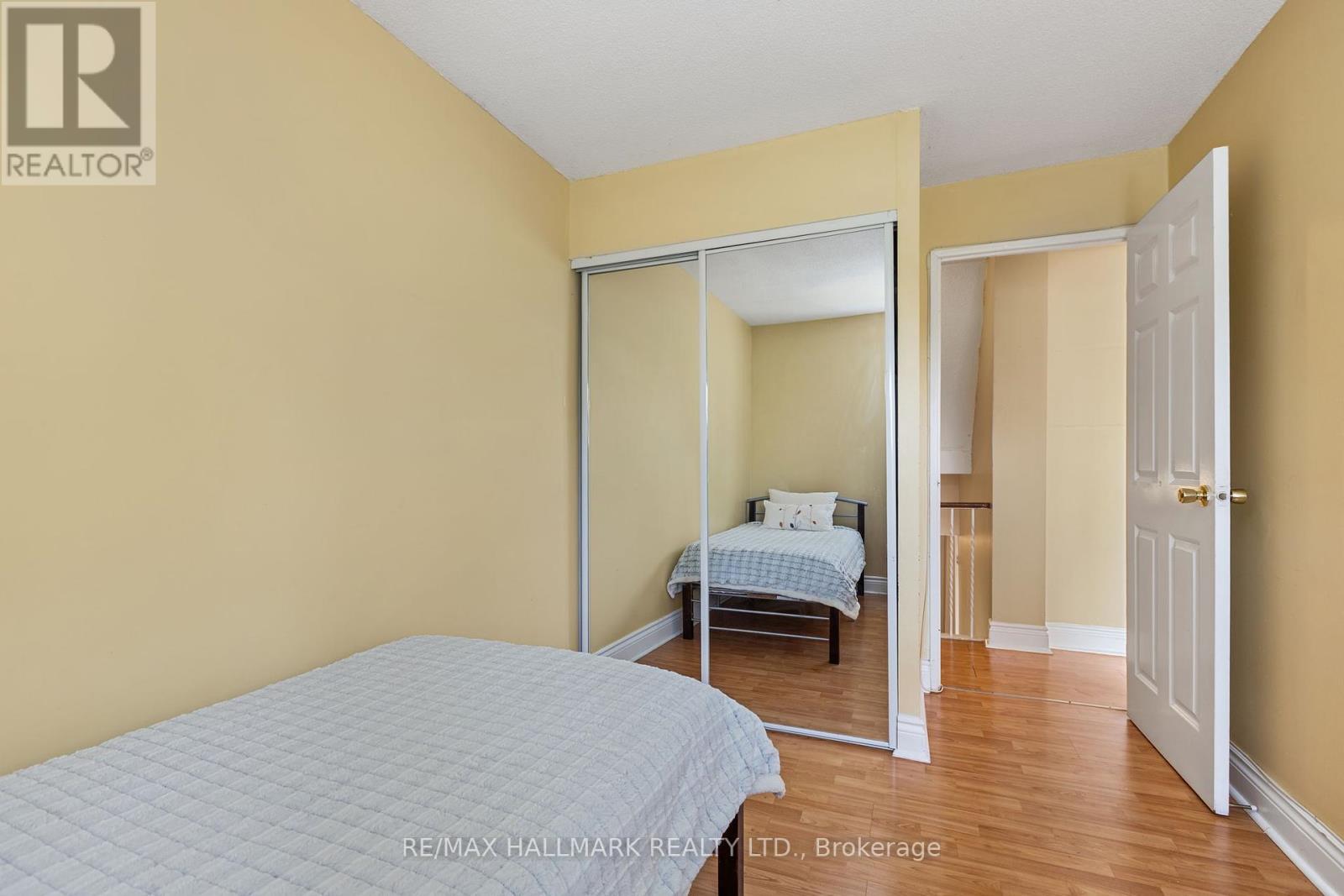 Photo 15 of 130 3040 Constitution Boulevard, Mississauga ON