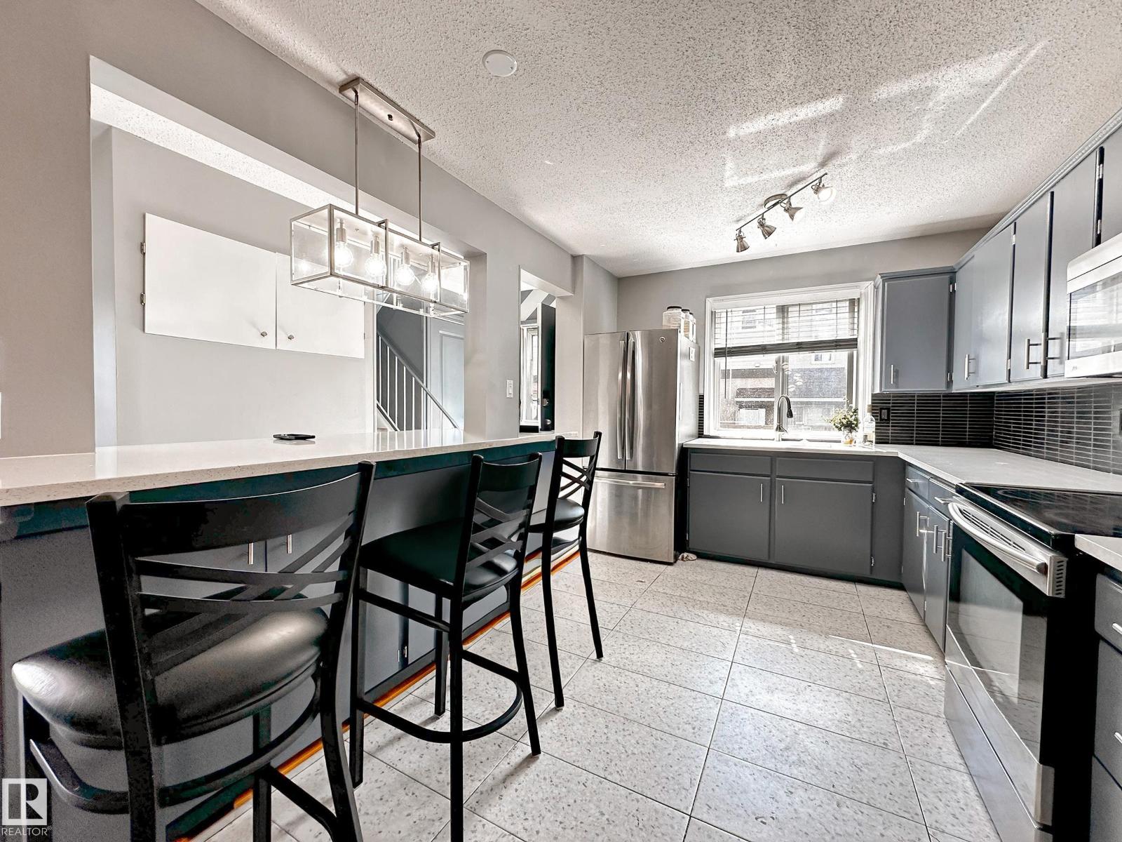 Photo 29 of 858 Erin Pl Nw, Edmonton AB