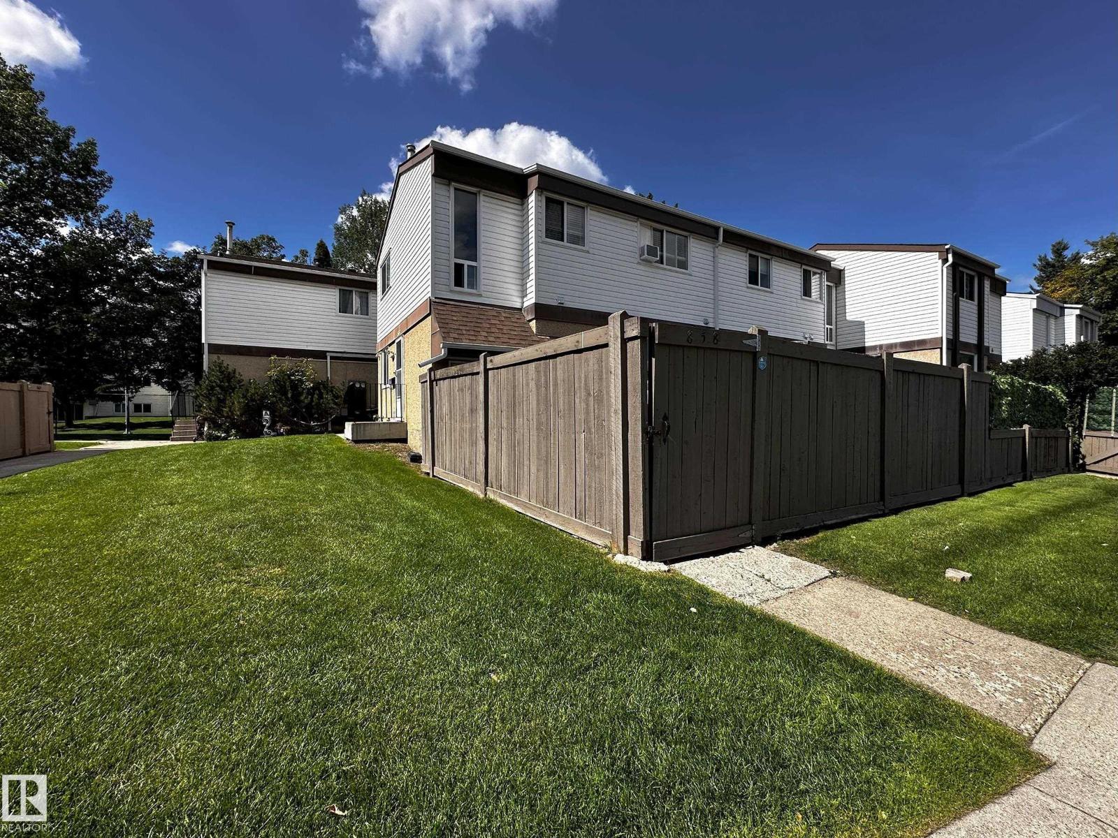 Photo 20 of 858 Erin Pl Nw, Edmonton AB