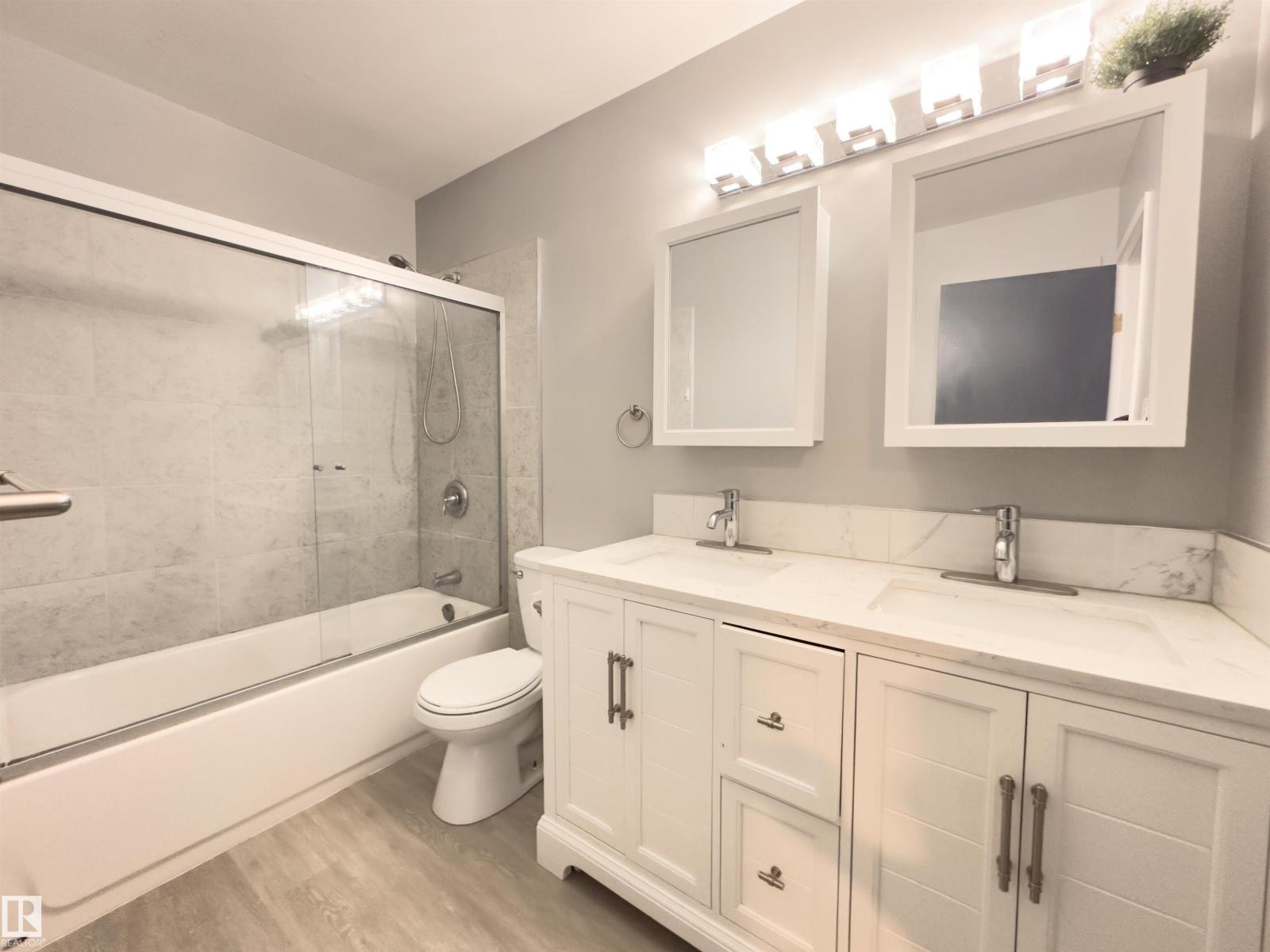 Photo 12 of 858 Erin Pl Nw, Edmonton AB