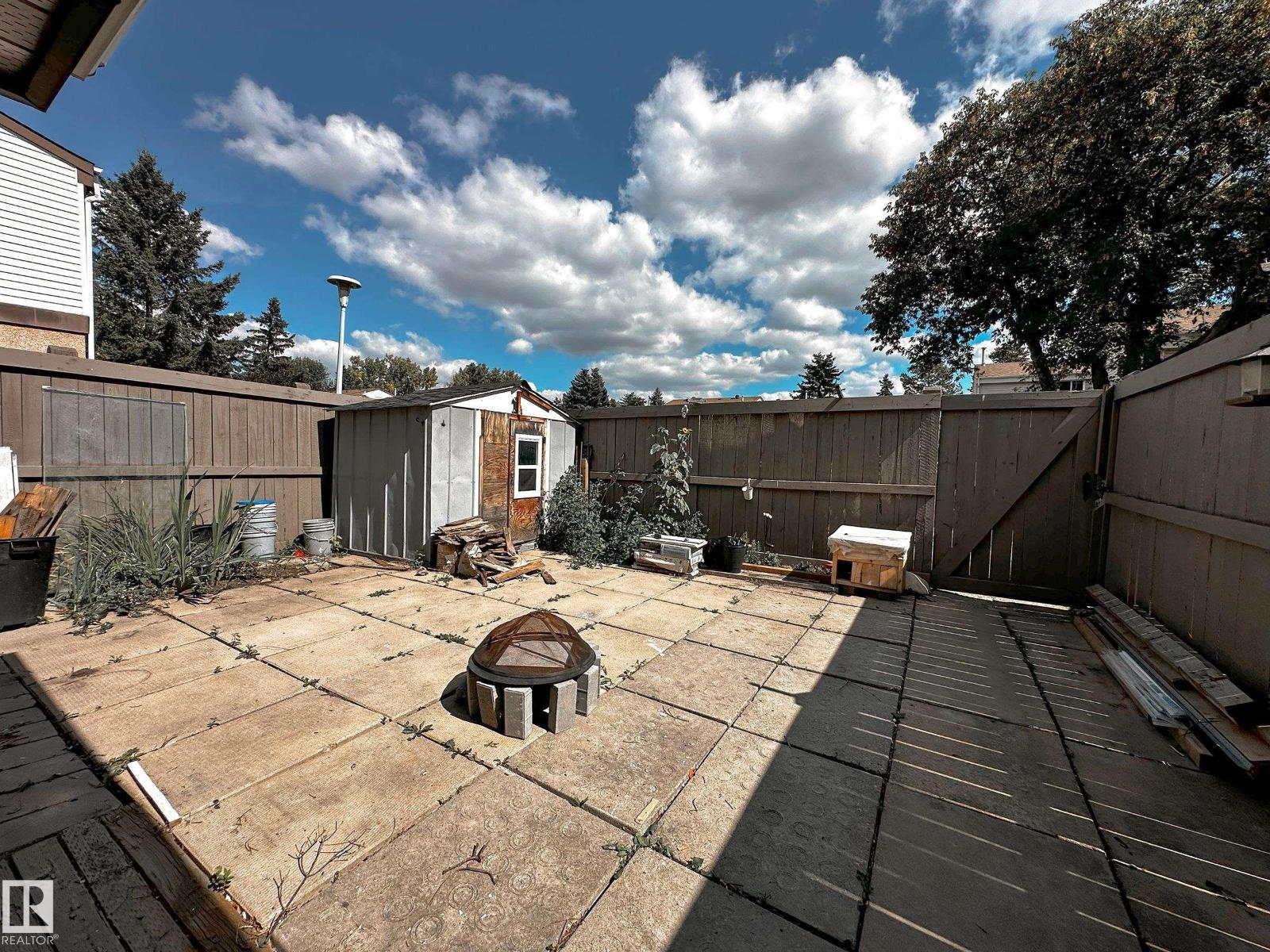 Photo 27 of 858 Erin Pl Nw, Edmonton AB