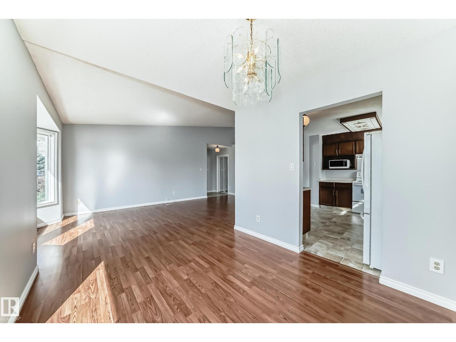 Photo 65 of 18908 97 Av Nw, Edmonton AB