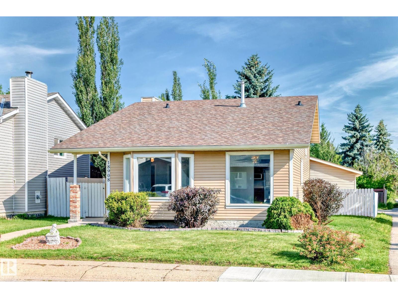 Photo 43 of 18908 97 Av Nw, Edmonton AB