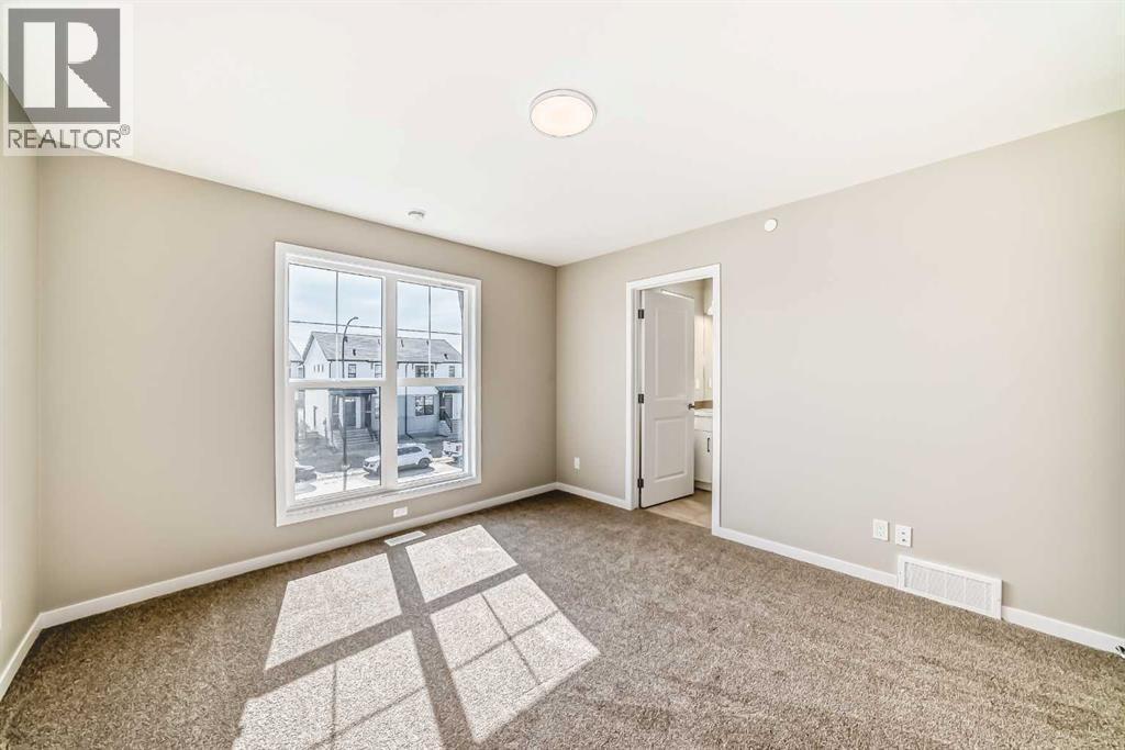 Photo 27 of 393 Hotchkiss Drive Se, Calgary AB