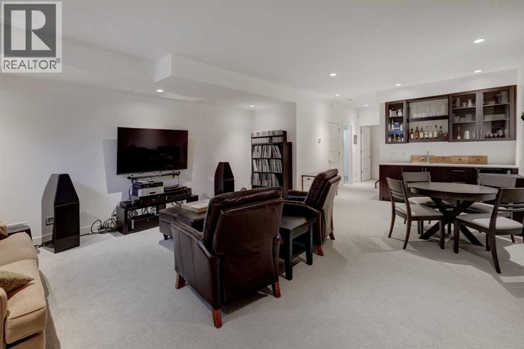 Single Family House for Sale in   Avenue SW Altadore Calgary 