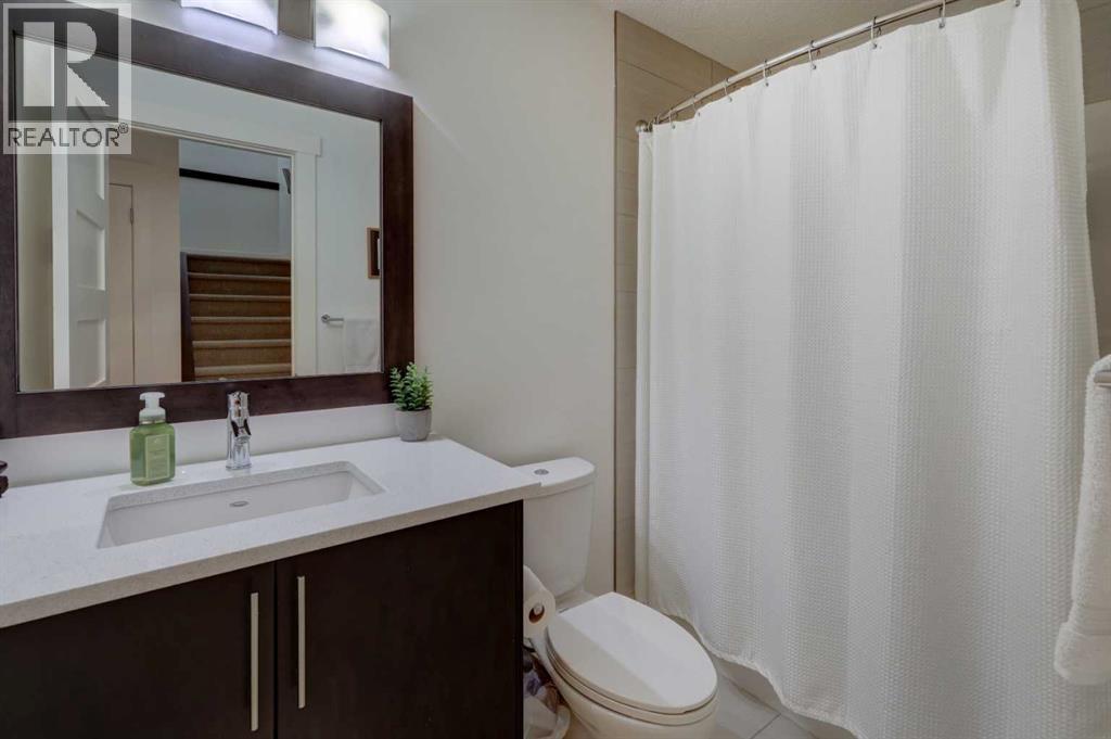 Single Family House for Sale in   Avenue SW Altadore Calgary 