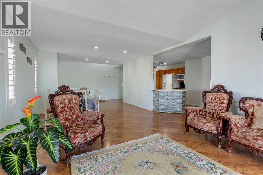Single Family House for Sale in   Hidden Creek Place NW Hidden Valley Calgary 
