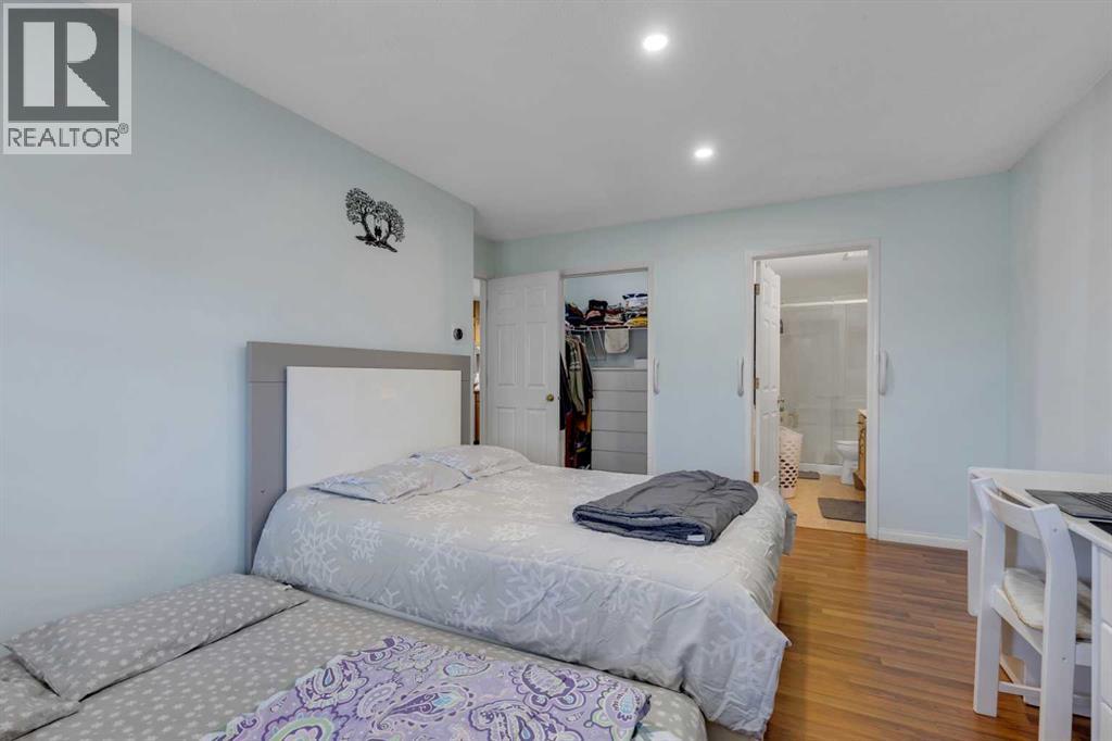 Single Family House for Sale in   Hidden Creek Place NW Hidden Valley Calgary 