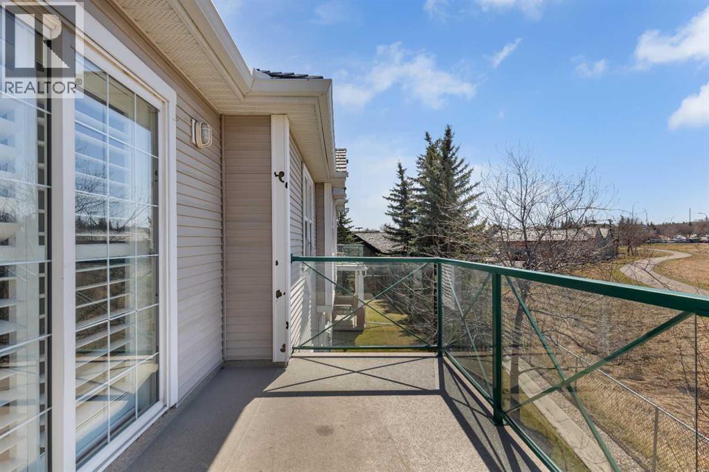Single Family House for Sale in   Hidden Creek Place NW Hidden Valley Calgary 