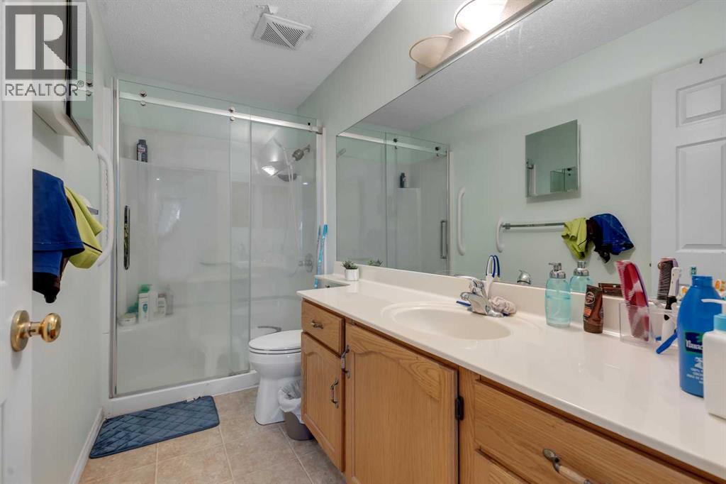 Single Family House for Sale in   Hidden Creek Place NW Hidden Valley Calgary 