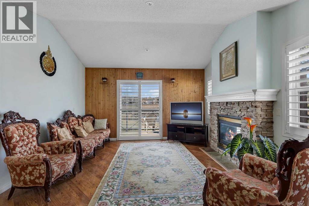 Single Family House for Sale in   Hidden Creek Place NW Hidden Valley Calgary 