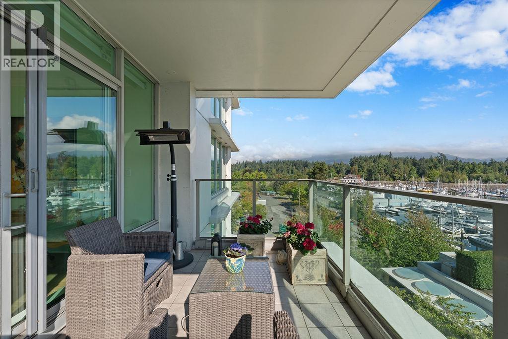 Photo 9 of 503 1777 Bayshore Drive, Vancouver BC