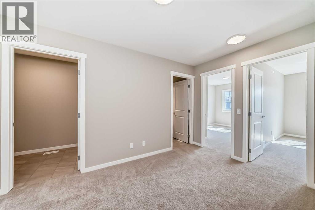 Photo 31 of 385 Hotchkiss Drive Se, Calgary AB