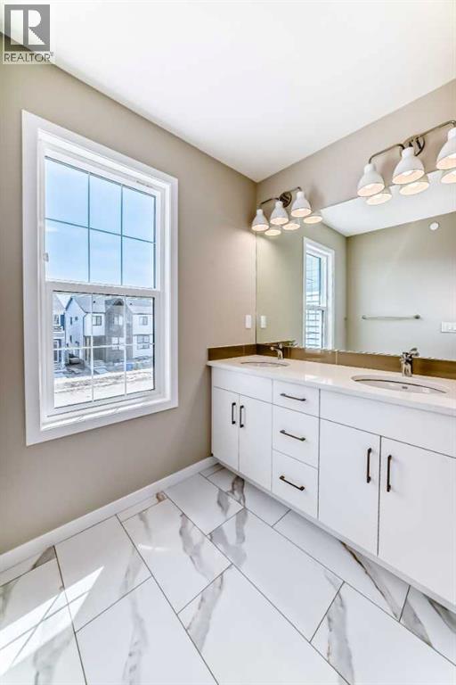 Photo 6 of 413 Hotchkiss Drive Se, Calgary AB
