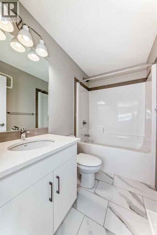 Photo 21 of 413 Hotchkiss Drive Se, Calgary AB