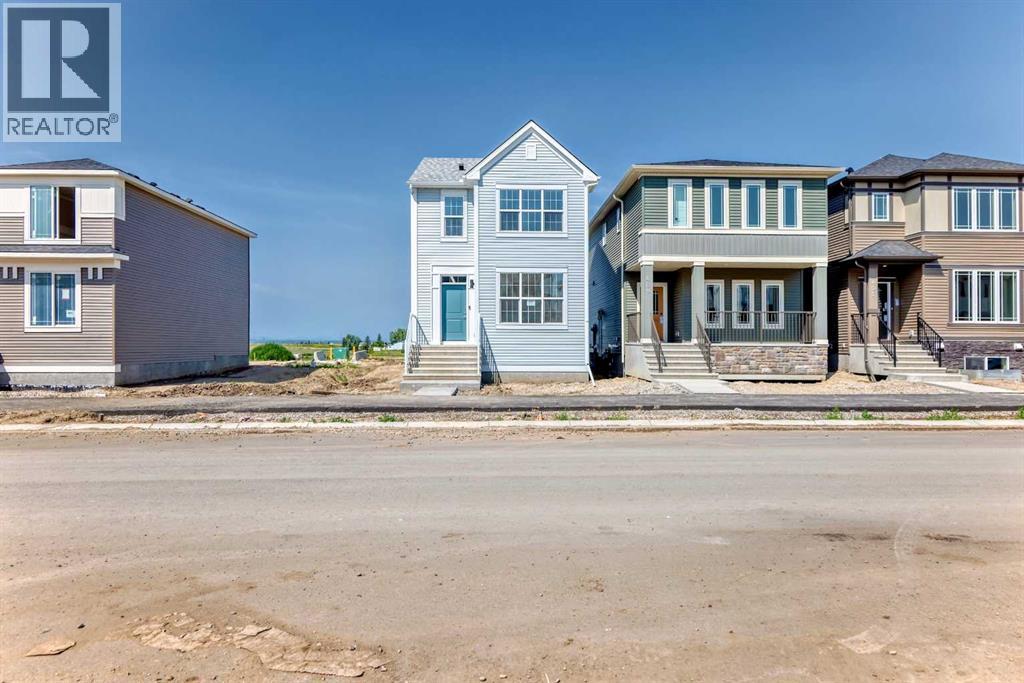 Photo 7 of 413 Hotchkiss Drive Se, Calgary AB