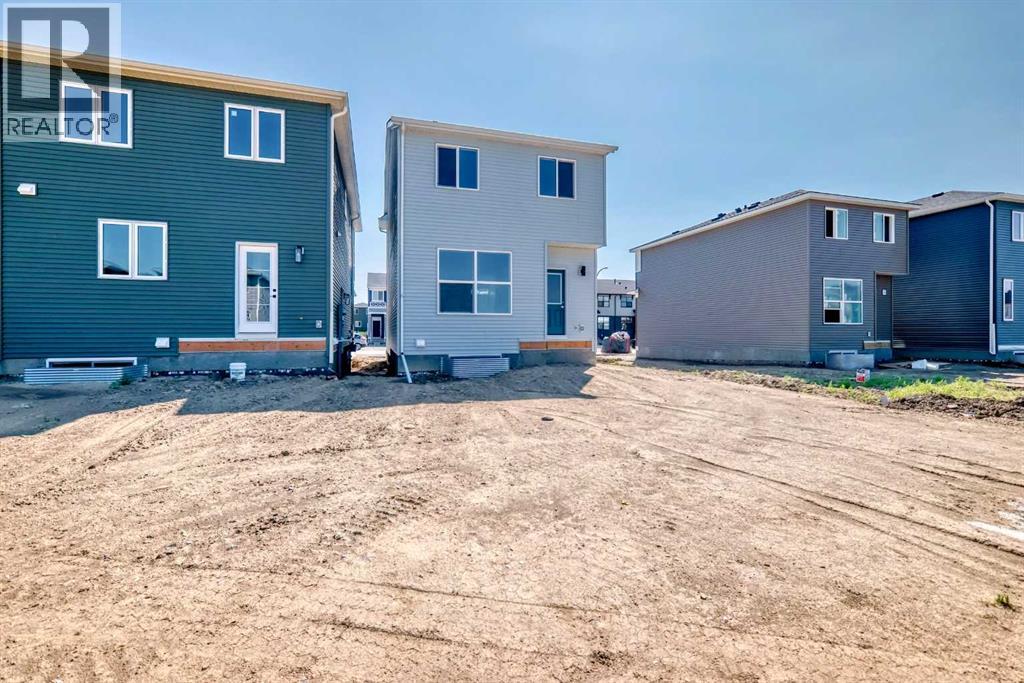 Photo 38 of 413 Hotchkiss Drive Se, Calgary AB
