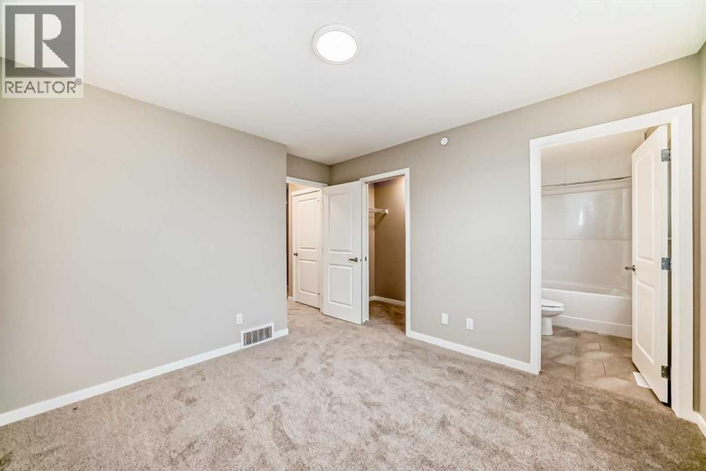 Photo 24 of 432 Hotchkiss Drive Se, Calgary AB