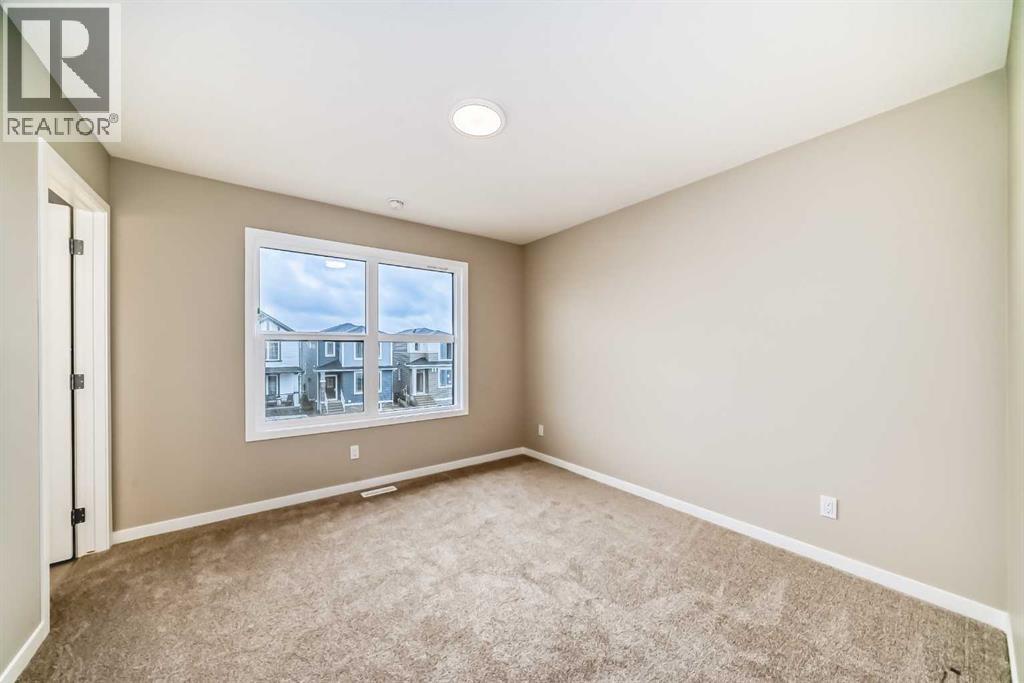 Photo 28 of 432 Hotchkiss Drive Se, Calgary AB