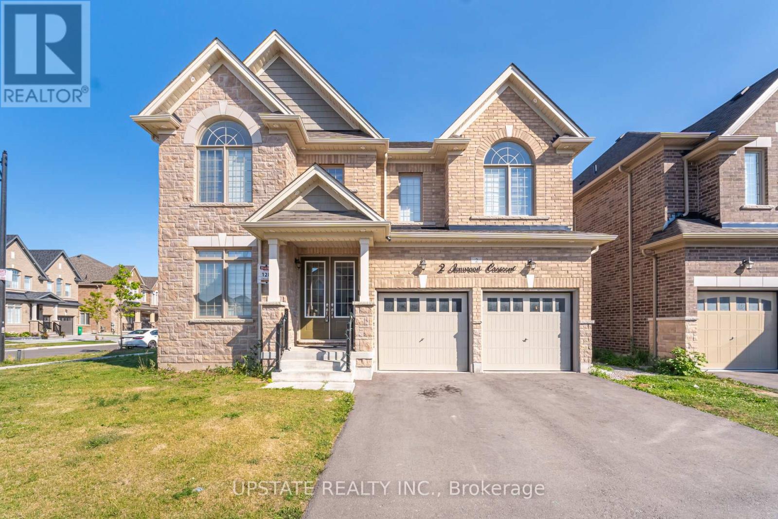 Photo 1 of 2 Jenwood Crescent, Brampton ON