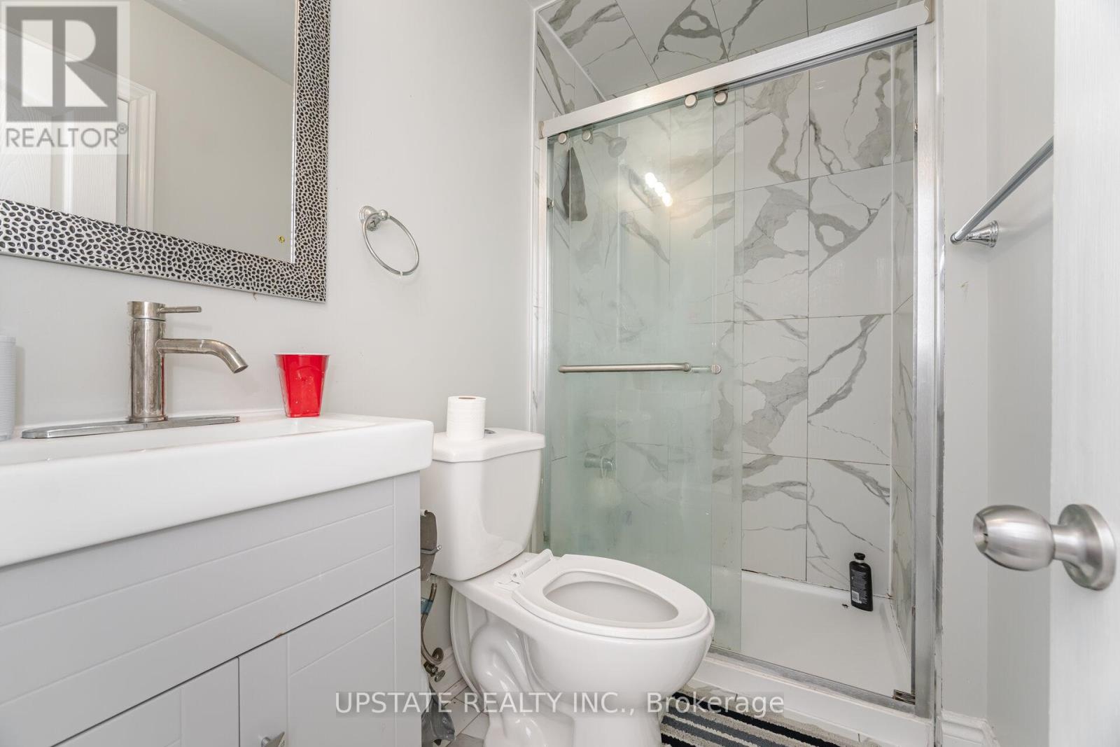 Photo 43 of 2 Jenwood Crescent, Brampton ON