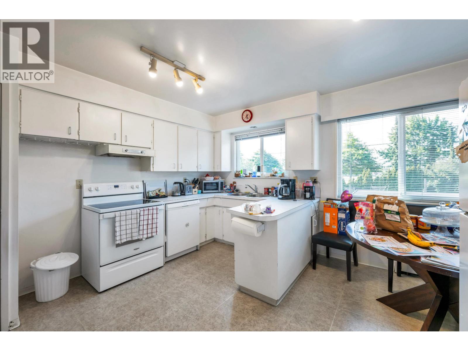 Photo 32 of 5854 48 A Avenue, Ladner BC