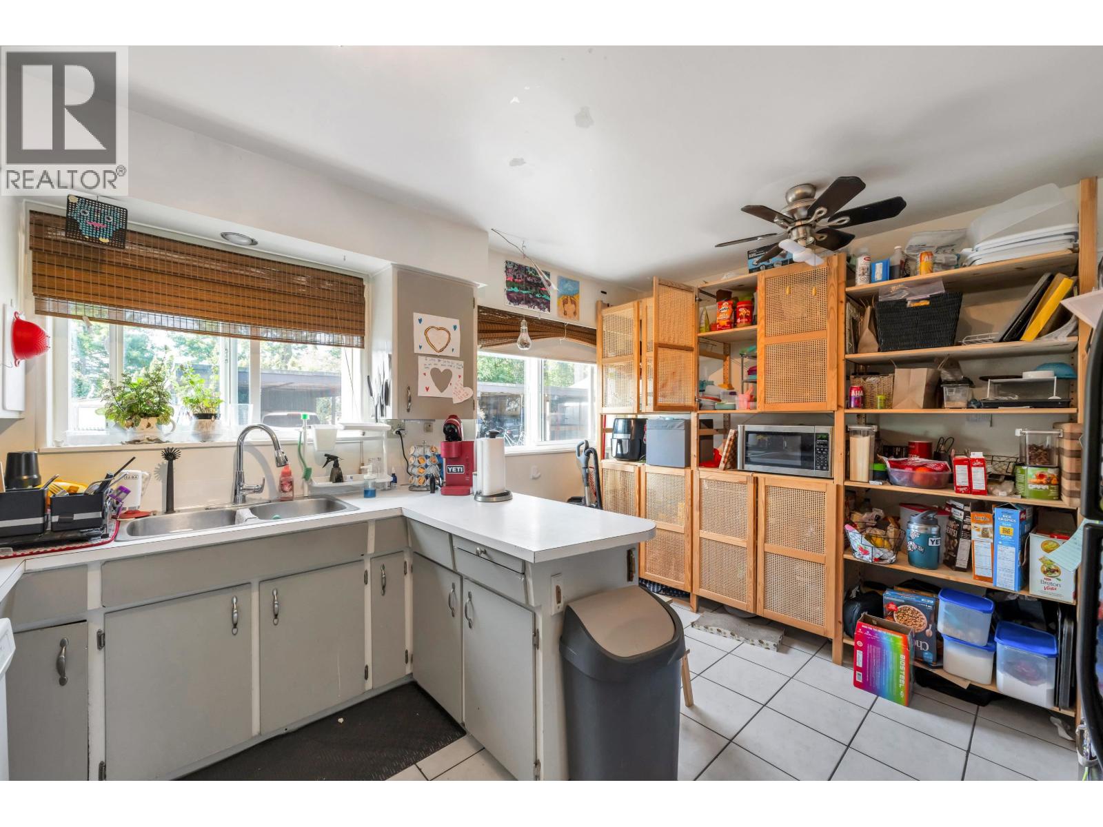 Photo 11 of 5854 48 A Avenue, Ladner BC