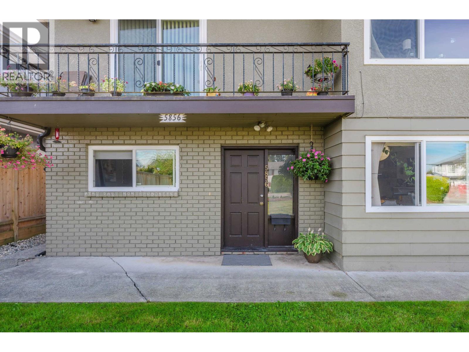 Photo 10 of 5854 48 A Avenue, Ladner BC