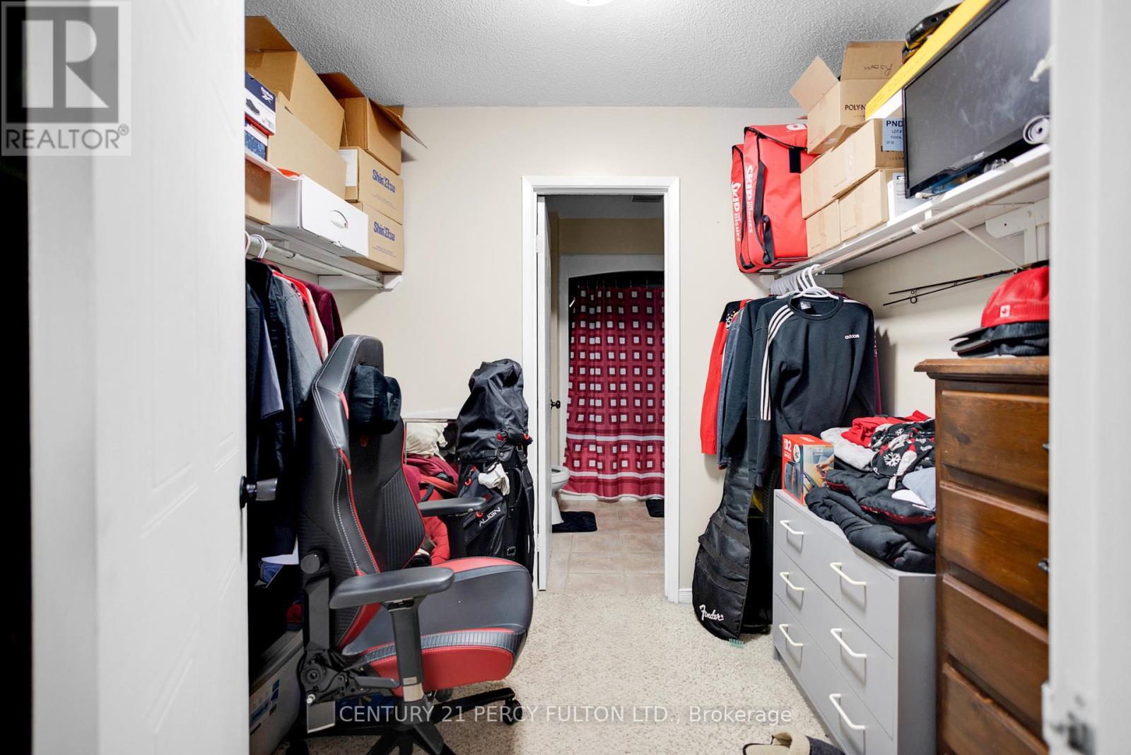 Photo 16 of 56 3085 Kingsway Drive, Kitchener ON
